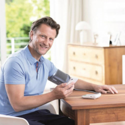 Medisana Oberarm-Blutdruckmessgerät BU 570 Connect Weiß